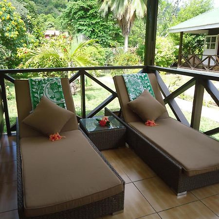 Chez Michellin Pensions Residence La Digue Exterior photo