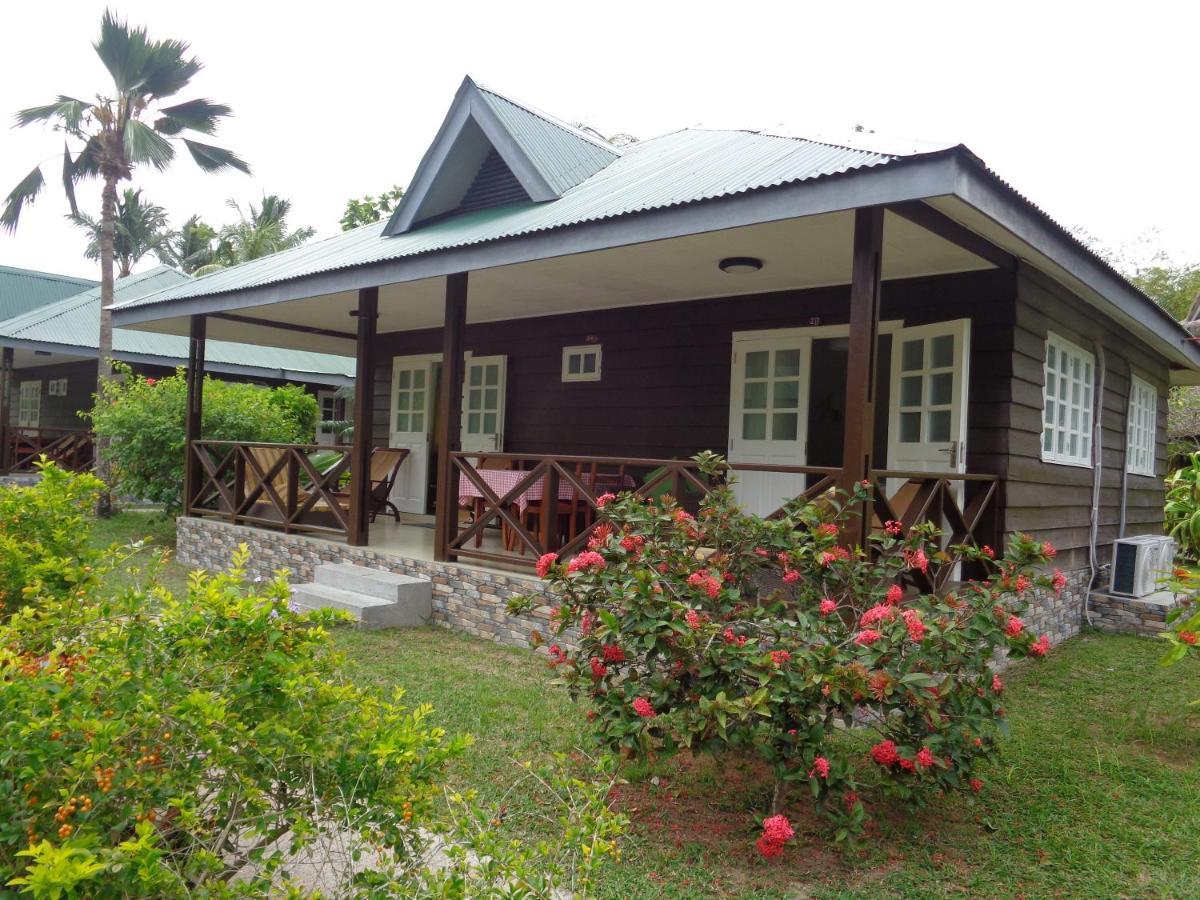 Chez Michellin Pensions Residence La Digue Exterior photo