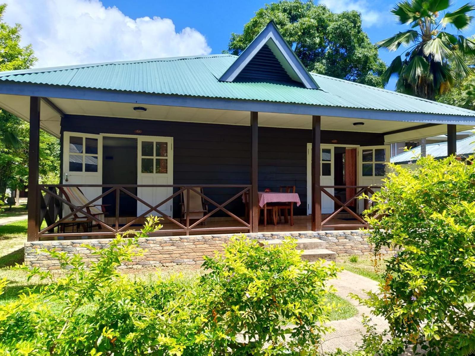Chez Michellin Pensions Residence La Digue Exterior photo