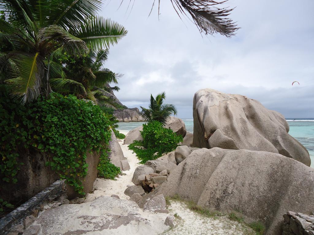 Chez Michellin Pensions Residence La Digue Exterior photo