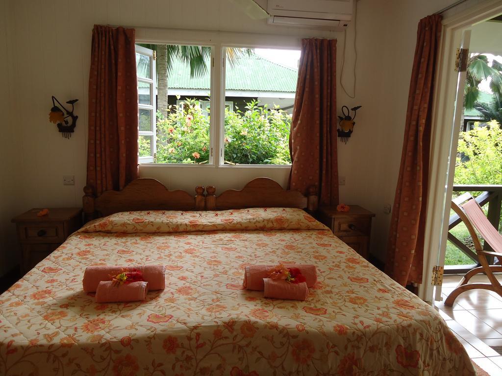 Chez Michellin Pensions Residence La Digue Room photo