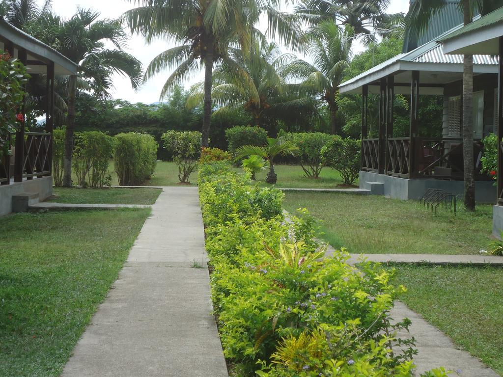 Chez Michellin Pensions Residence La Digue Exterior photo